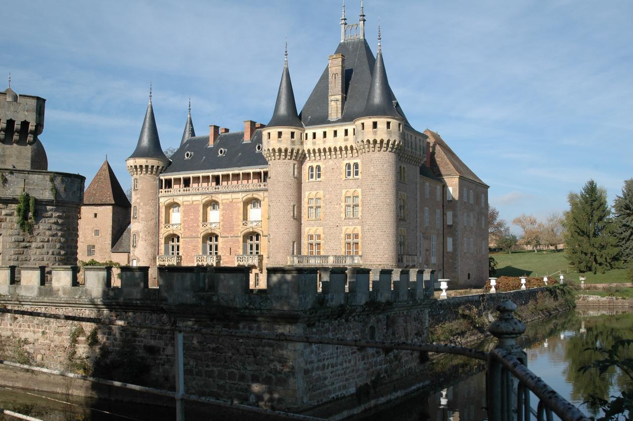 Hotel De Bourgogne La Clayette Exterior foto